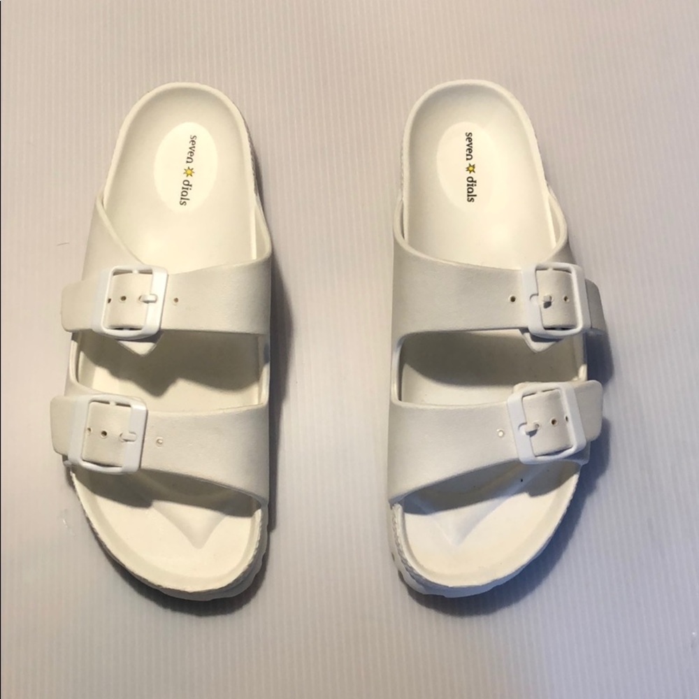 Seven Dials Women’s Canyon Slide Sandal - Size 7